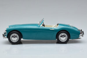 182600 Austin Healey 3000 MK1 Roadster Norev 1/18