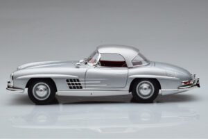 183890 Mercedes 300 SL W198 Roadster Norev 1/18