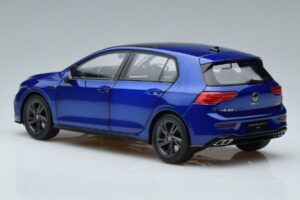 VW Volkswagen Golf 8 R Line Blue FAW 1/18