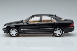 183812 Mercedes S55 AMG W220 Limited Edition Norev 1/18